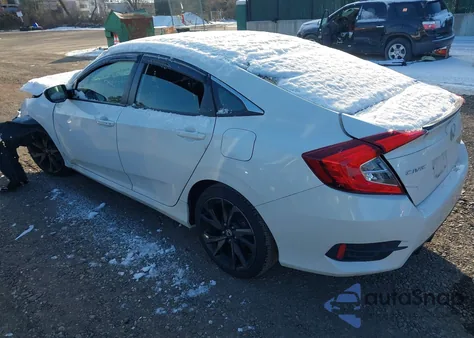 2019 Honda Civic Sport z USA, uszkodzony, nr VIN 2HGFC2F85KH506448